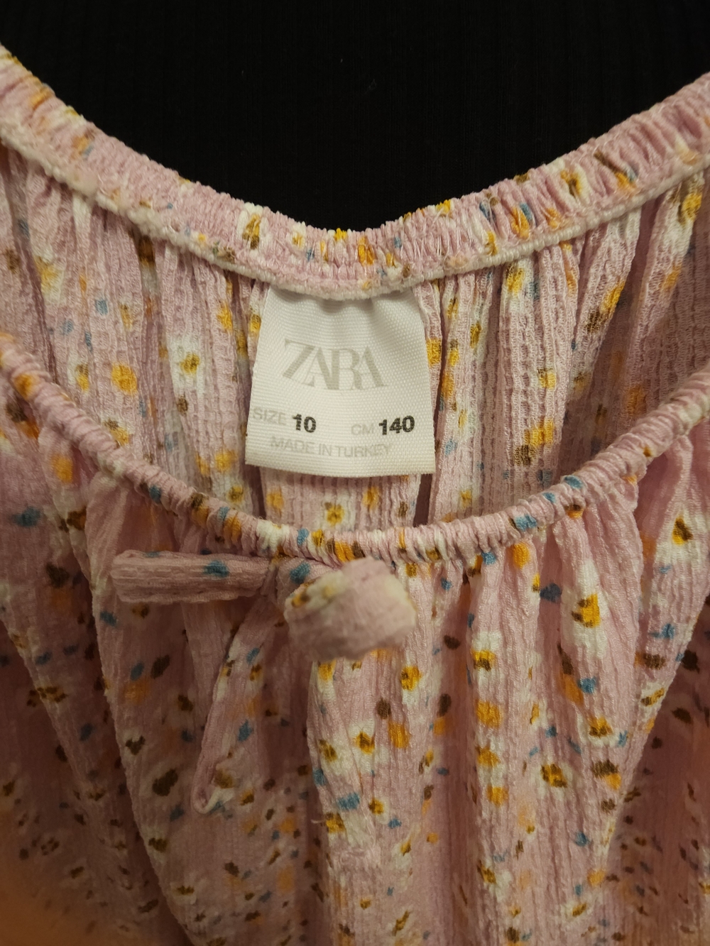 2 Zara Girls Pink Floral Puff-Sleeve Tiered Dresses with Bow - Picture 8 of 9